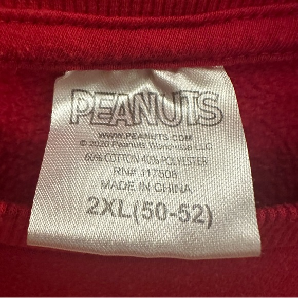 Vintage Snoopy Christmas Crewneck Sweatshirt - Picture 4 of 4